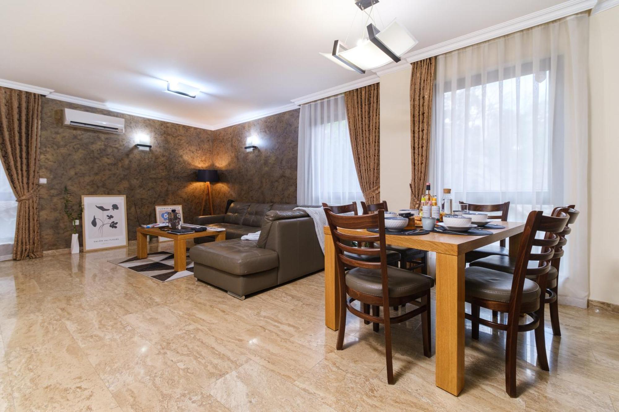 Chic Luxury Escape Close To Kapana Area Plovdiv Exterior foto
